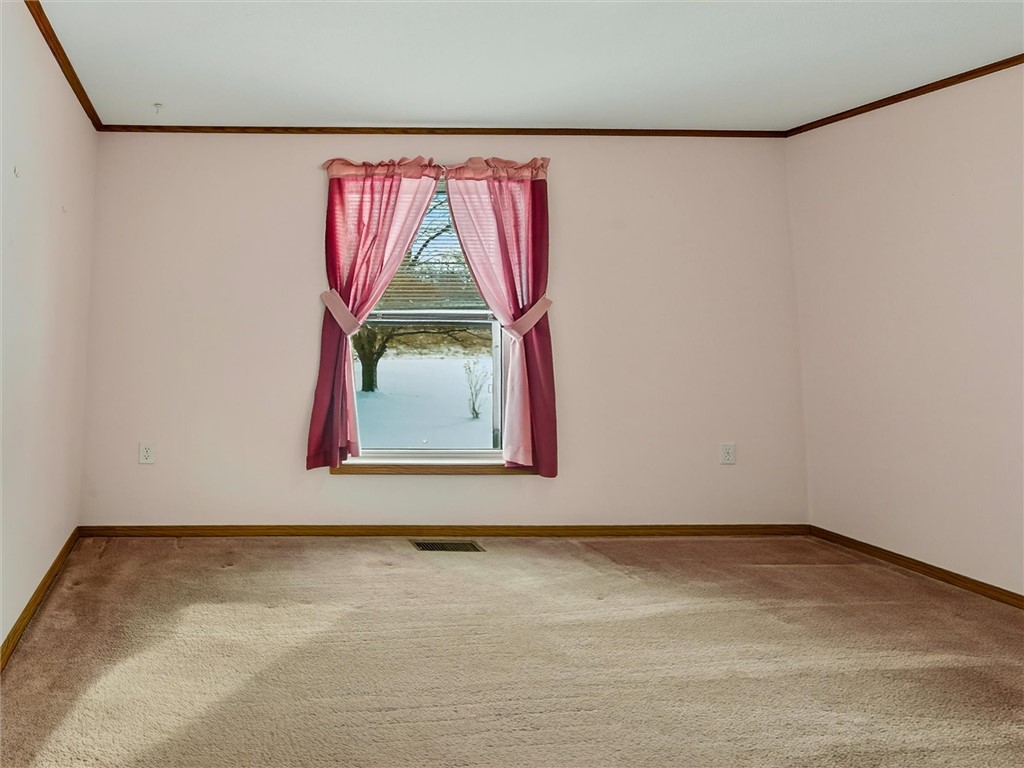 180 River Street Avon, NY 14414 - Photo 26 of 37