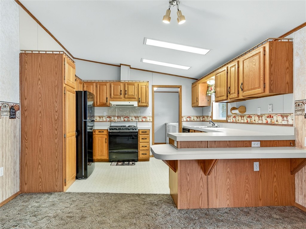 180 River Street Avon, NY 14414 - Photo 9 of 37