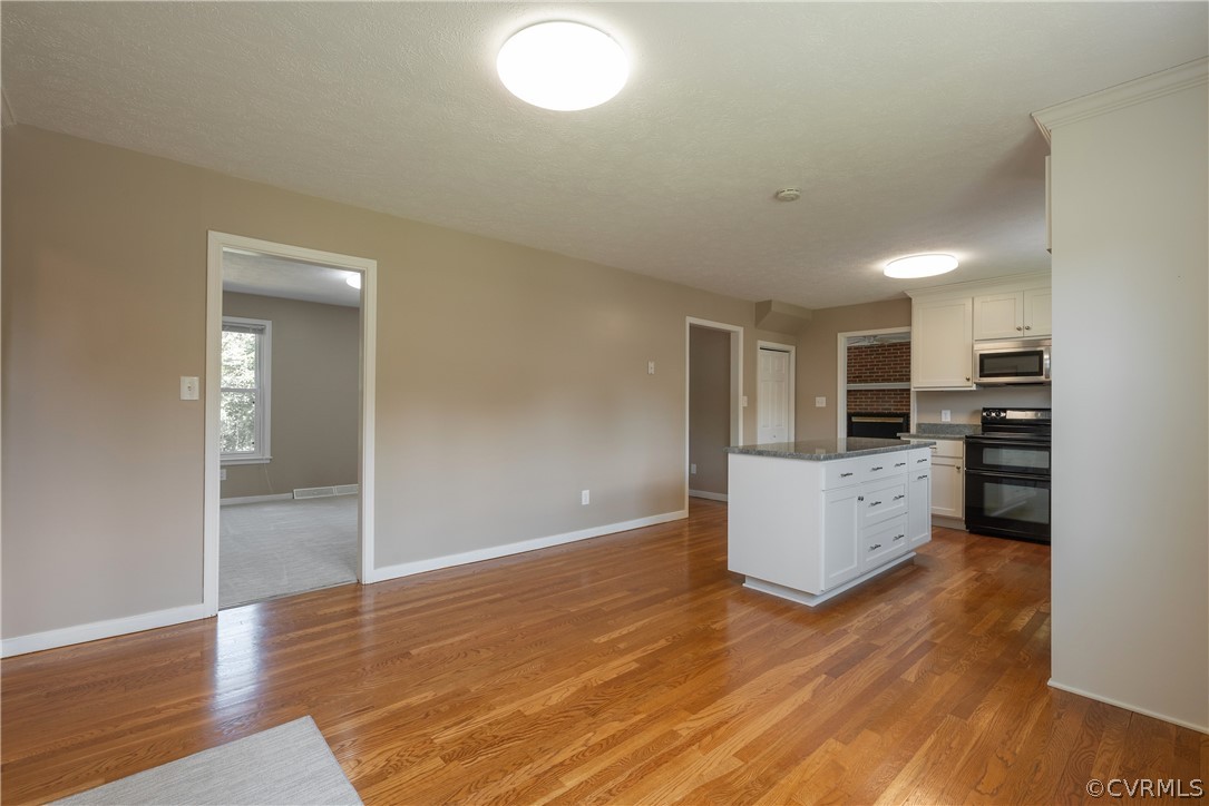 509 Rebel Ridge Road Colonial Heights, VA 23834 - Photo 8 of 50 Gallery Image 8