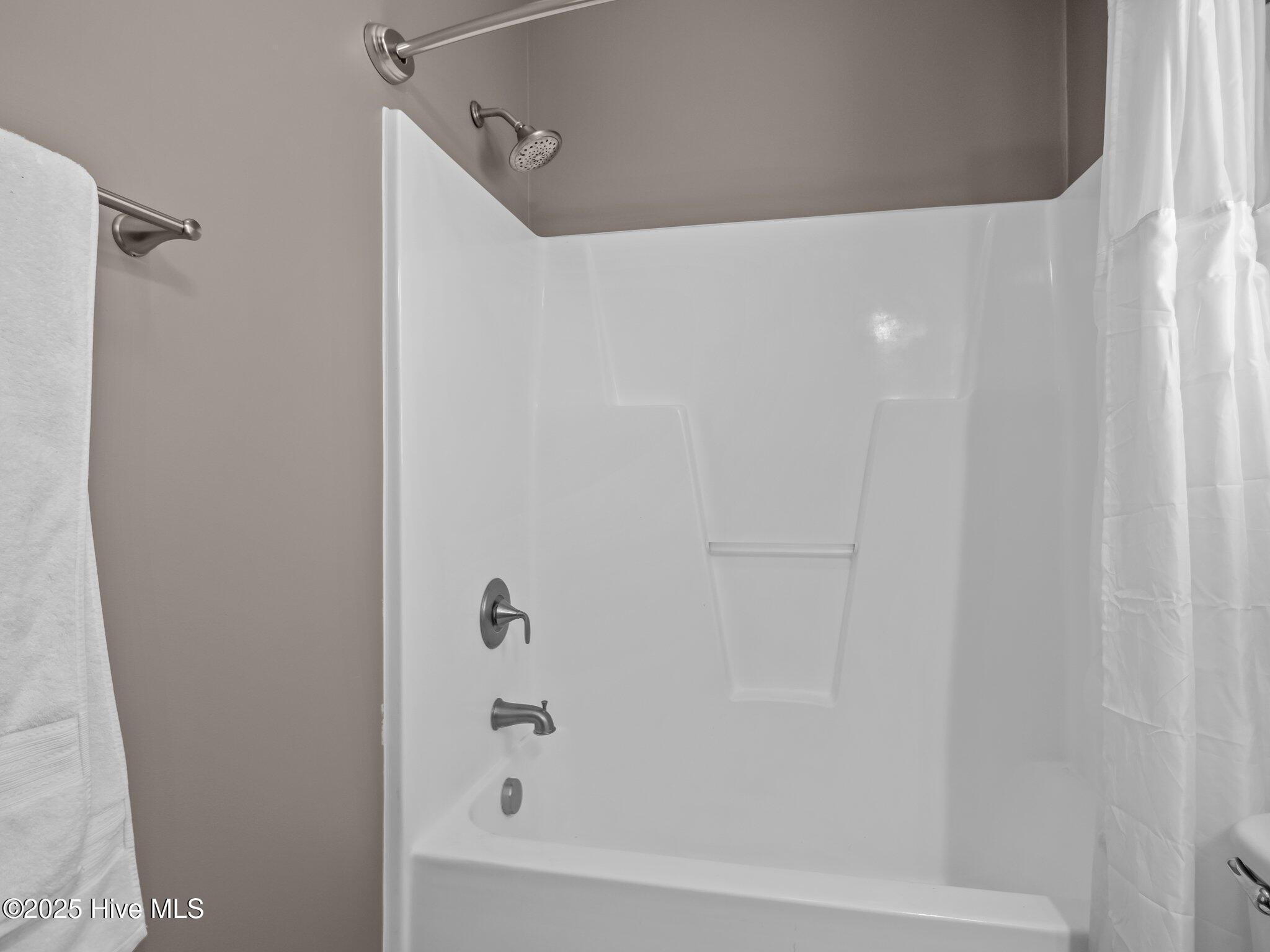 251 Channel Marker Loop Swansboro, NC 28584 - Photo 14 of 47 20-web-or-mls-P3186218