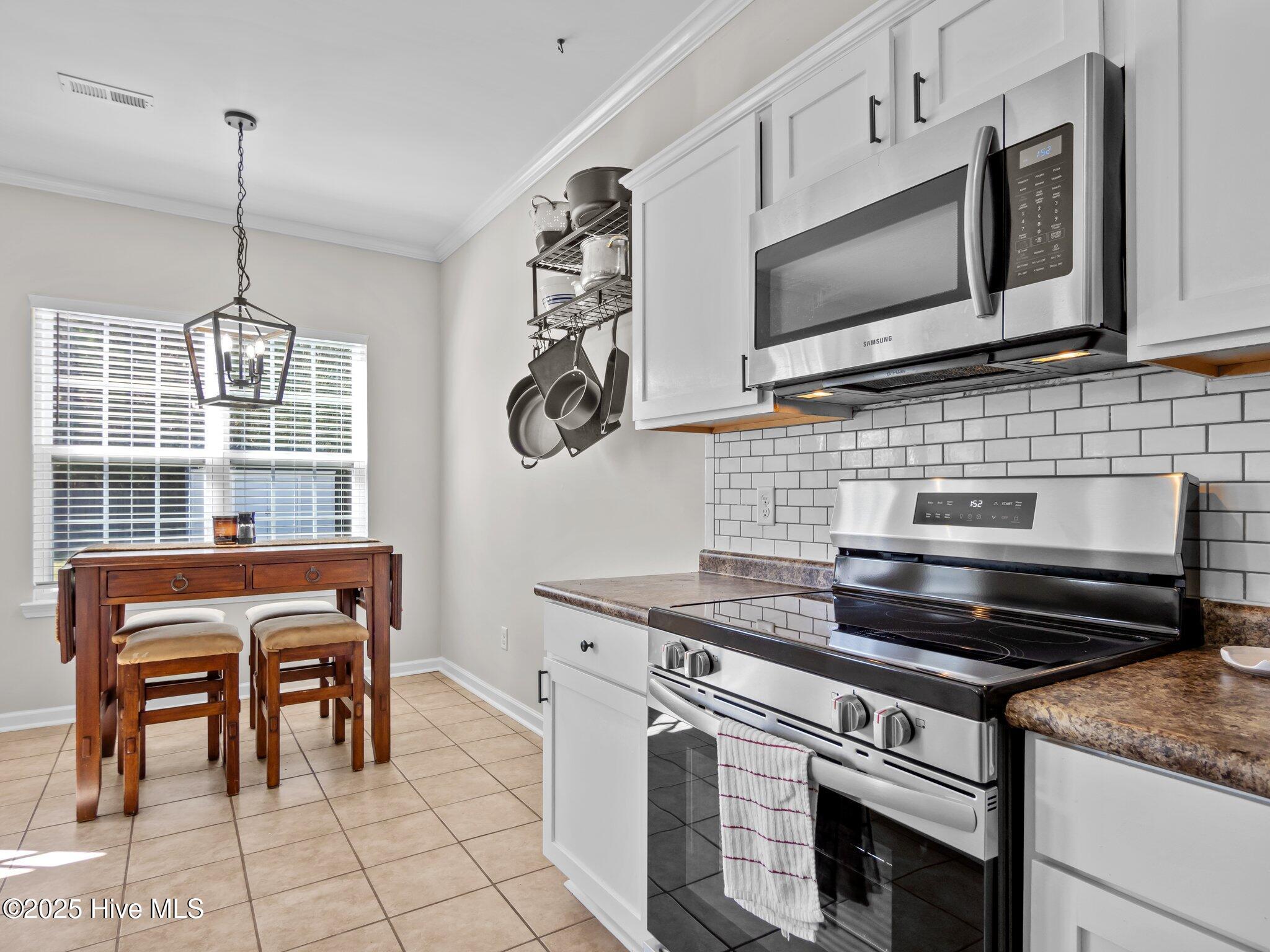 251 Channel Marker Loop Swansboro, NC 28584 - Photo 23 of 47 29-web-or-mls-P3186286