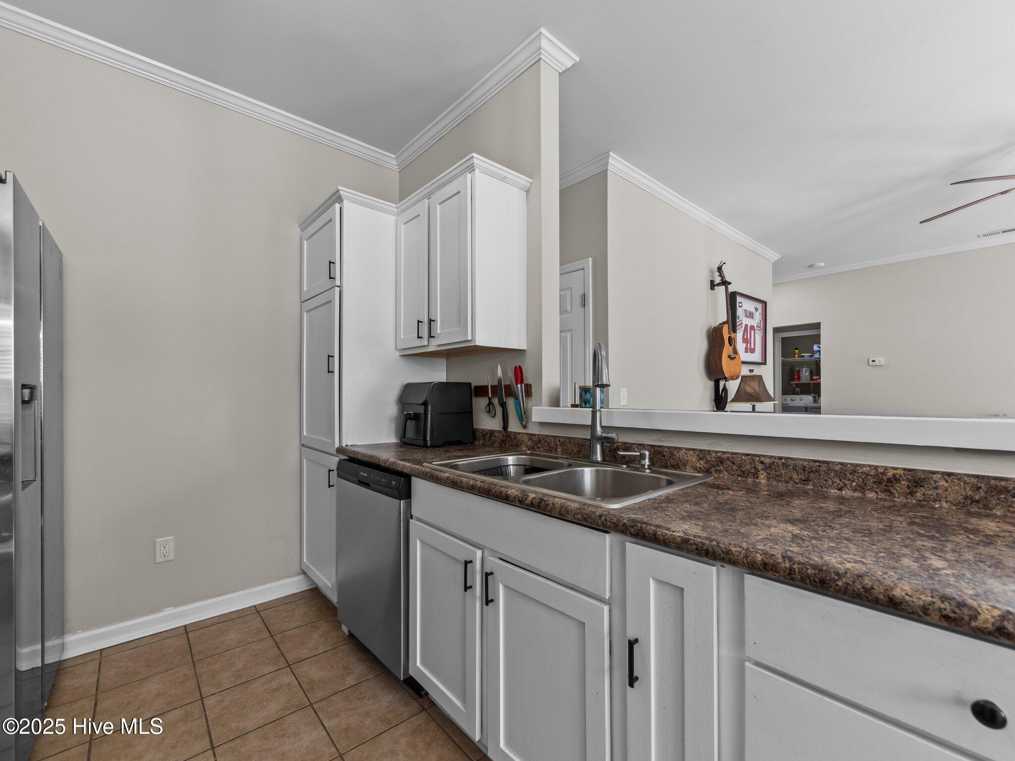 251 Channel Marker Loop Swansboro, NC 28584 - Photo 25 of 47 31-web-or-mls-P3186296