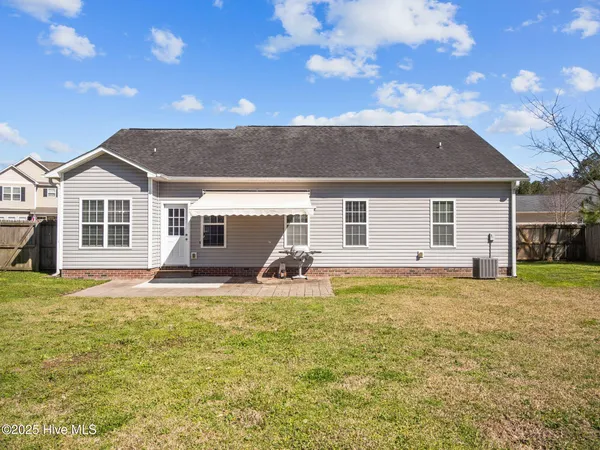$2,050 | 251 Channel Marker Loop, Swansboro, NC 28584