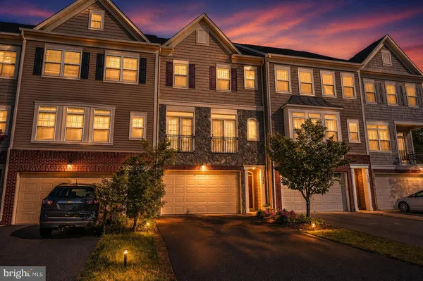 $3,100 | 342 Woodstream Boulevard, Stafford, VA 22556