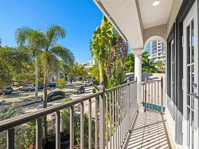 $3,125,000 | 821 Southeast 2nd Court, Fort Lauderdale, FL 33301