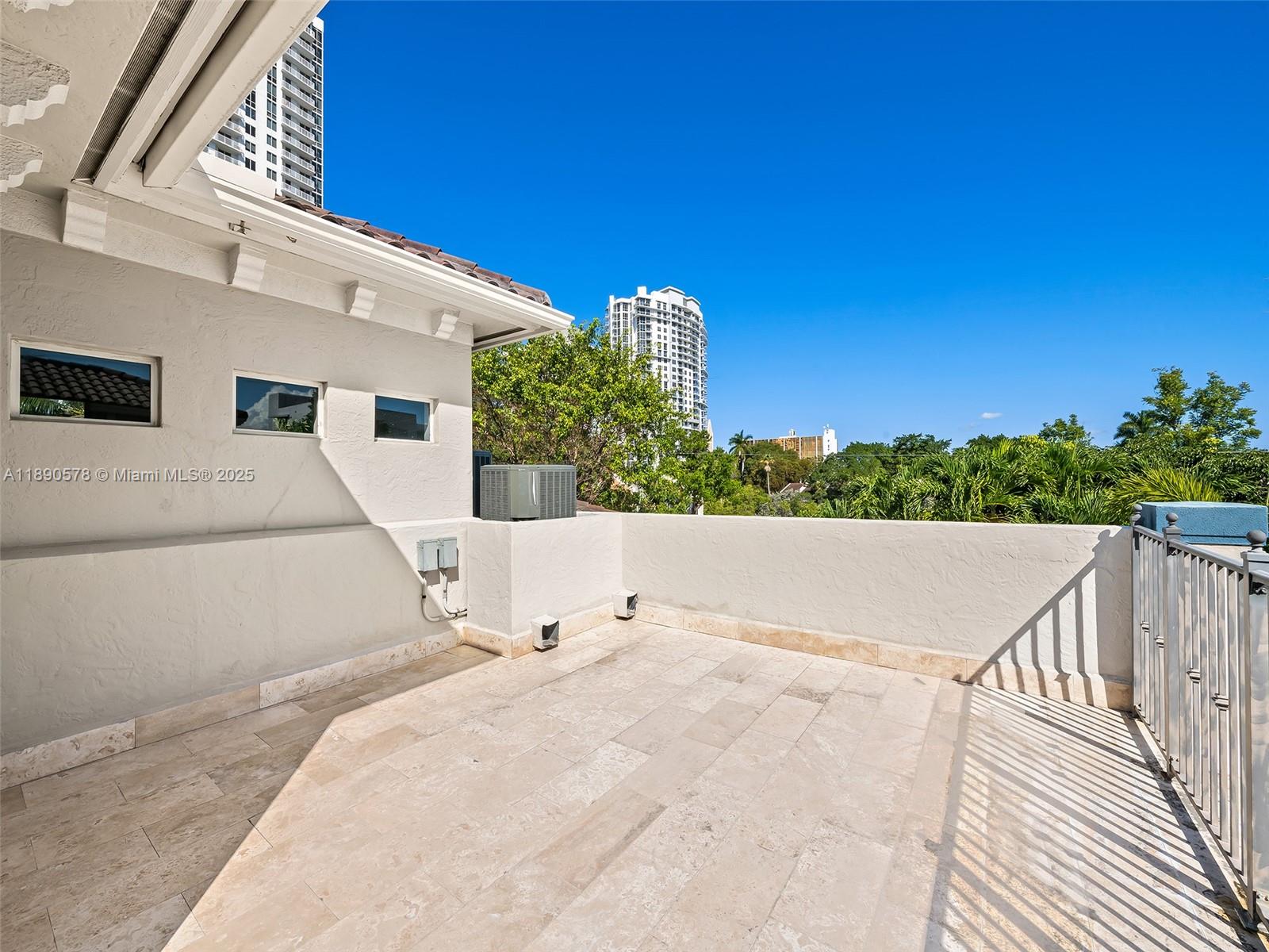 821 Southeast 2nd Court Fort Lauderdale, FL 33301 - Photo 39 of 48 Rooftop Terrace