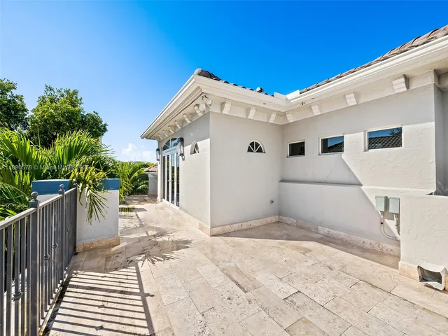 $3,125,000 | 821 Southeast 2nd Court, Fort Lauderdale, FL 33301