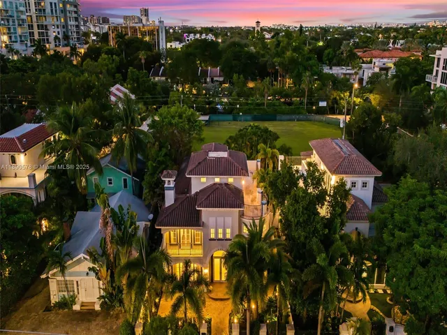 $3,125,000 | 821 Southeast 2nd Court, Fort Lauderdale, FL 33301