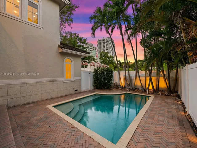 $3,125,000 | 821 Southeast 2nd Court, Fort Lauderdale, FL 33301