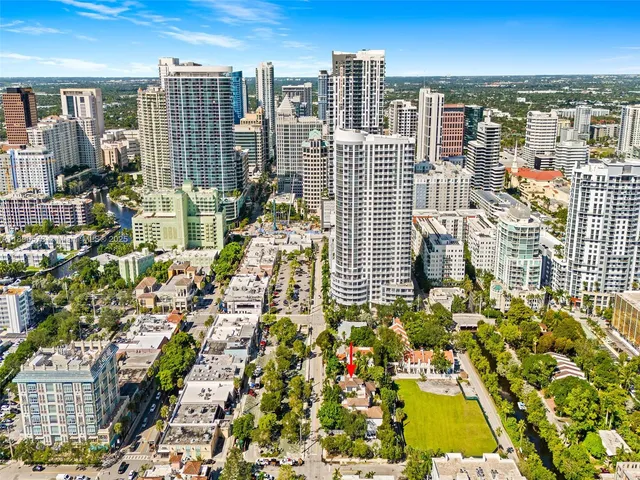 $3,125,000 | 821 Southeast 2nd Court, Fort Lauderdale, FL 33301