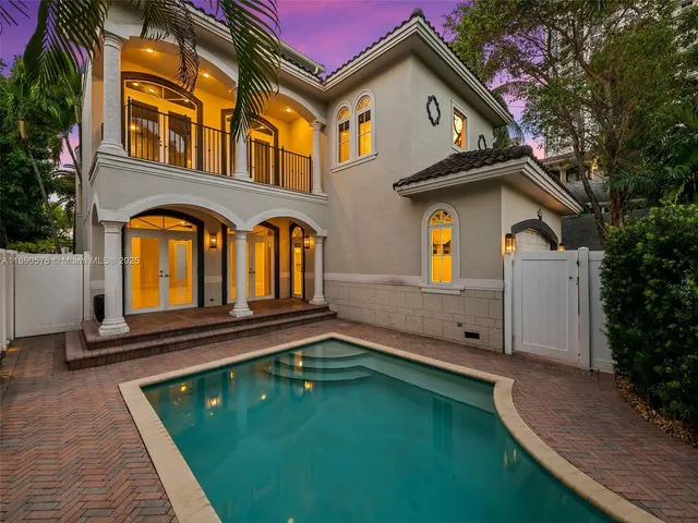 $3,125,000 | 821 Southeast 2nd Court, Fort Lauderdale, FL 33301