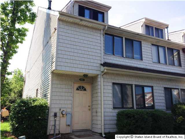 281 Signs Road, Unit F Staten Island, NY 10314 - Photo 1 of 20 Primary Photo