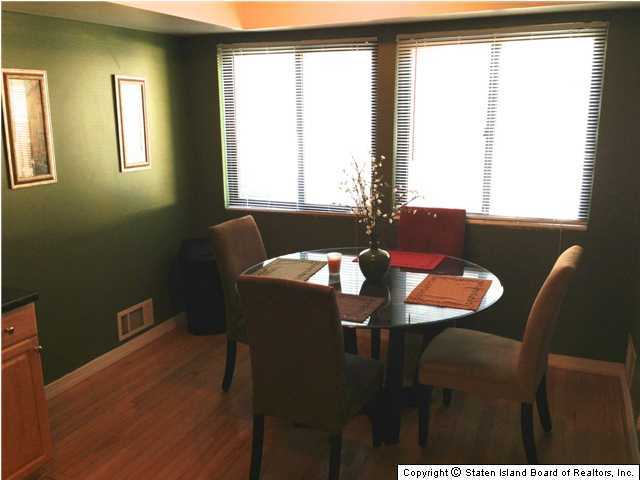 281 Signs Road, Unit F Staten Island, NY 10314 - Photo 4 of 20 Additional Photo