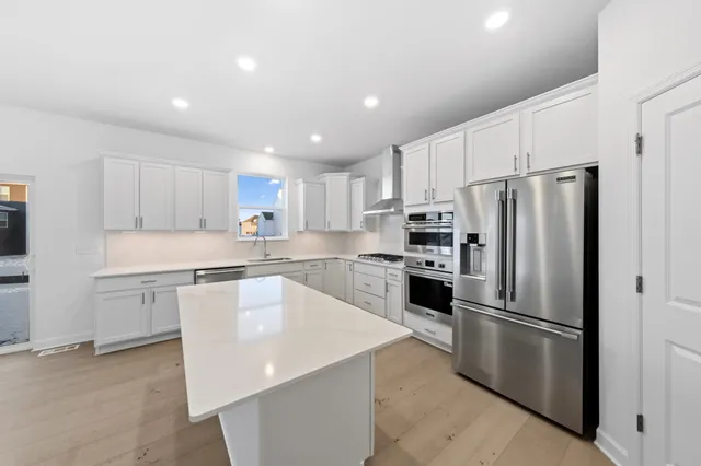 $499,655 | 1919 Ironwood Drive, Carver, MN 55315