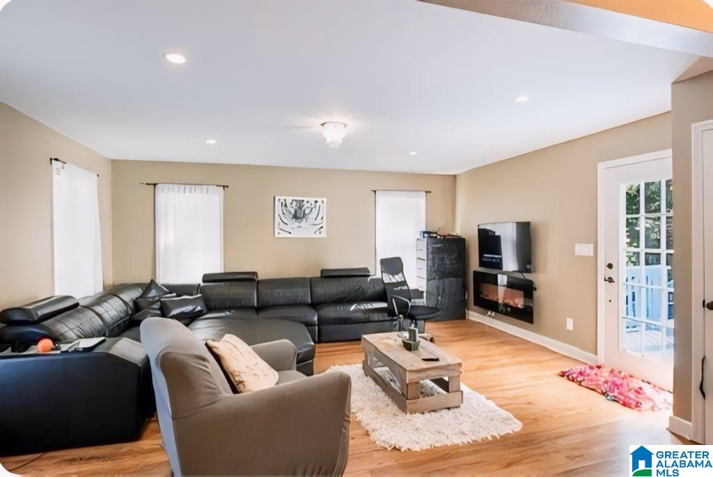 2161 Chapel Hill Road Birmingham, AL 35216 - Photo 5 of 8