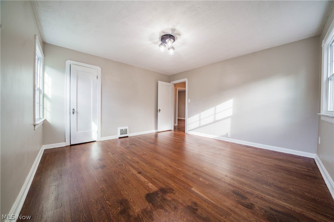 3441 Edison Road Cleveland Heights, OH 44121 - Photo 18 of 30 Gallery Image 18