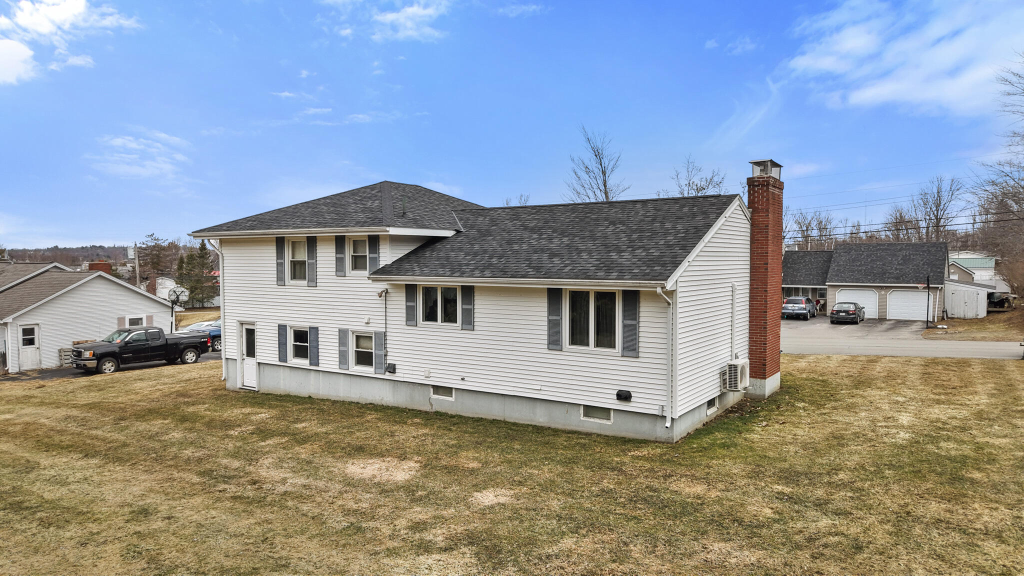 31 Sunset Strip Brewer, ME 04412 - Photo 6 of 45 dji_fly_20260319_103252_0646_17739305041