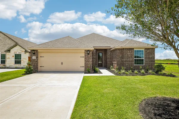 $369,900 | 14005 Starboard Reach Drive, Texas City, TX 77510