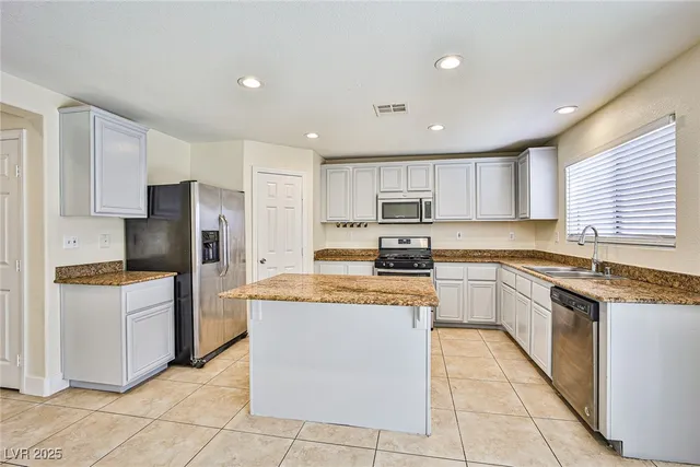 $2,650 | 8338 Lavender Jade Court, Las Vegas, NV 89139