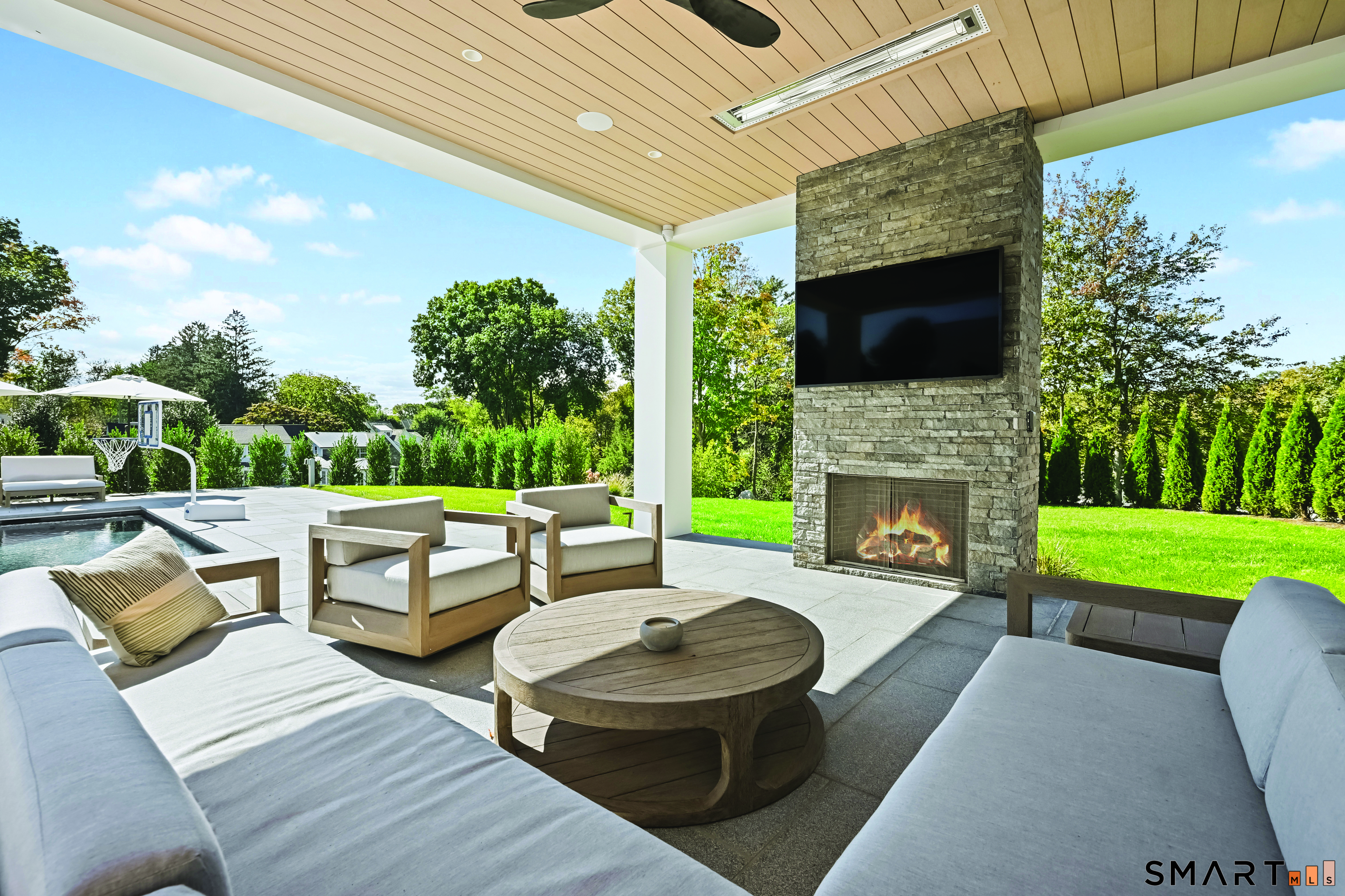 688 Hulls Farm Road Fairfield, CT 06890 - Photo 9 of 14 Example of Builder's past projects