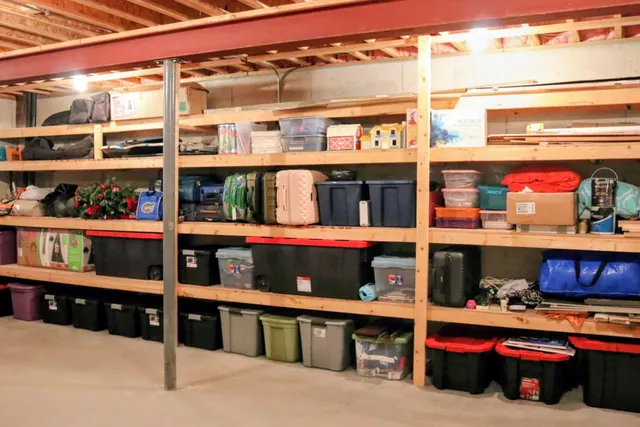 $412,500 | 12 Warren Drive, Mazon, IL 60444