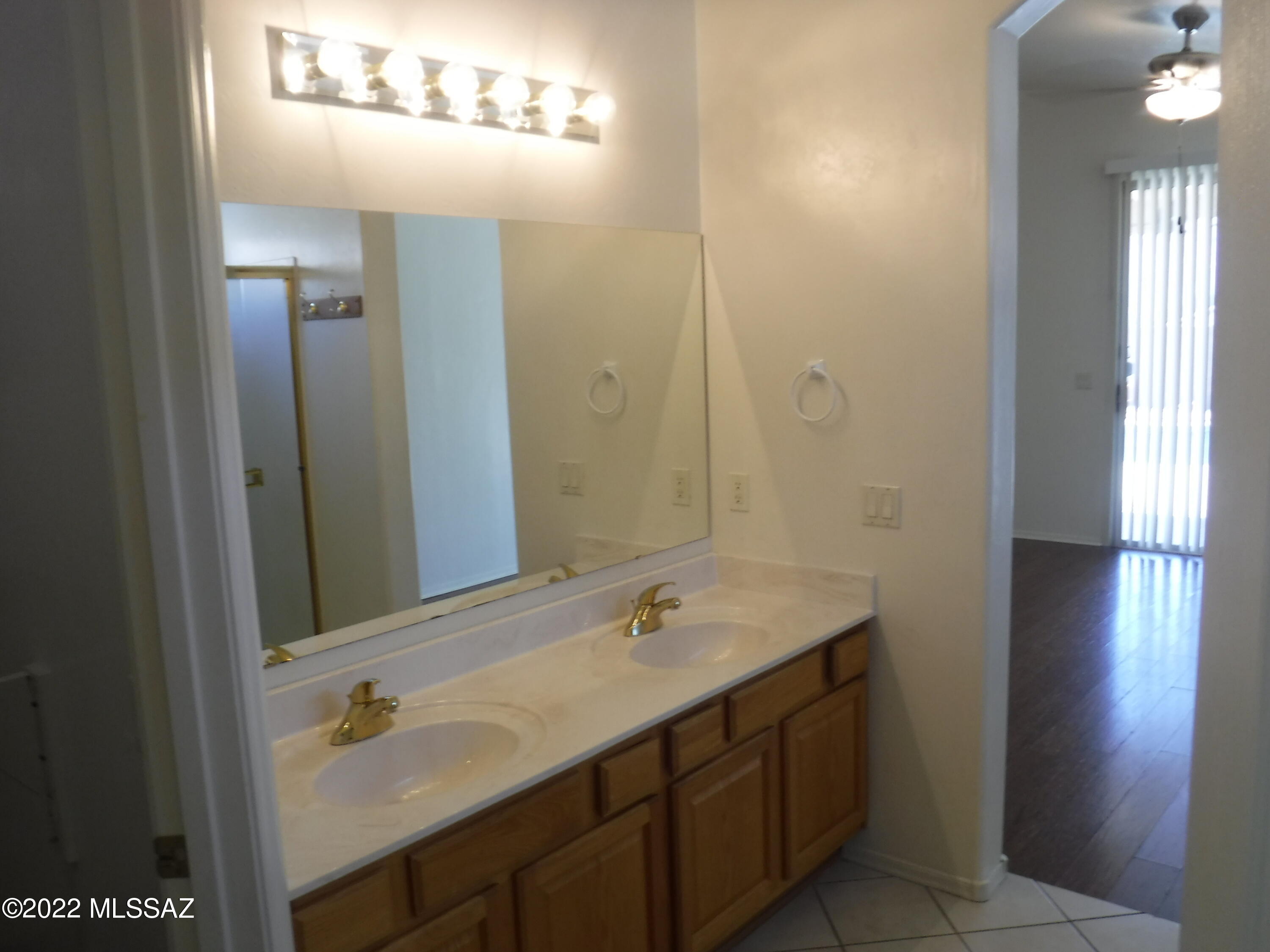 317 West Plateau Road Oro Valley, AZ 85737 - Photo 20 of 40