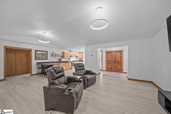 $389,000 | 640 Lawerence Road, Enoree, SC 29335