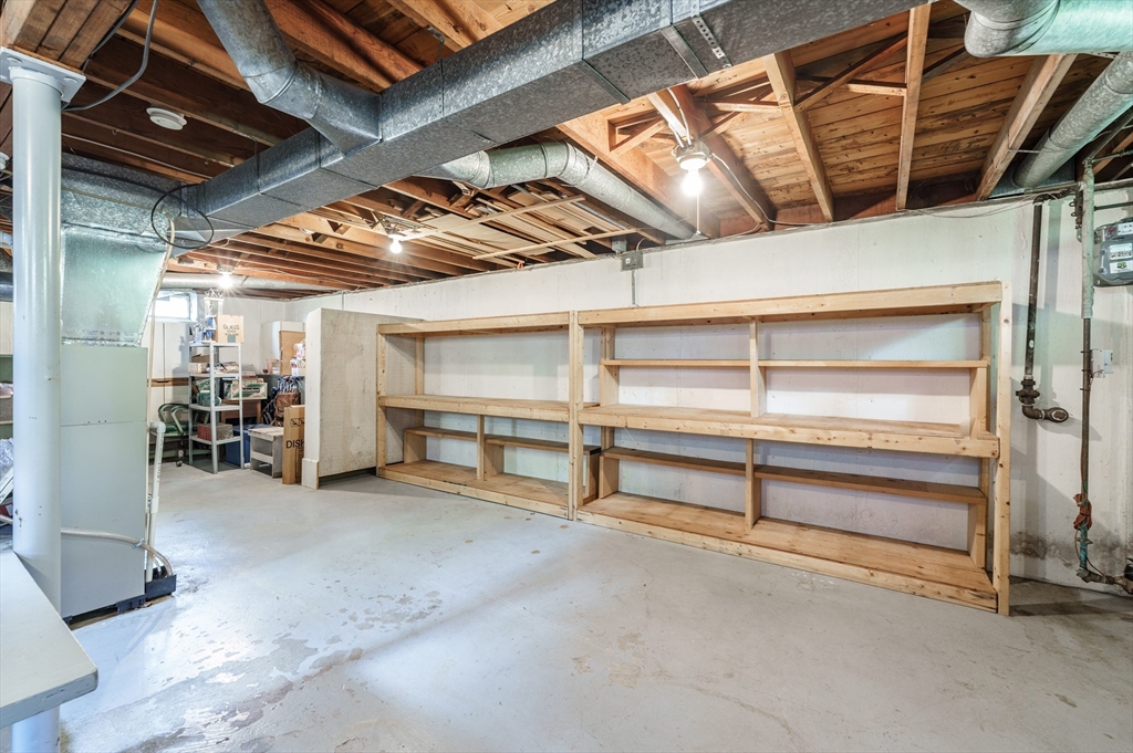 24 Higgins Street Springfield, MA 01108 - Photo 18 of 32