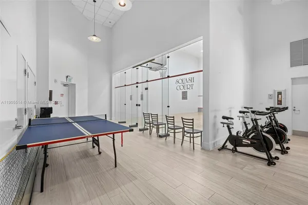 $2,295,000 | 16500 Collins Avenue, Unit TH8, Sunny Isles Beach, FL 33160