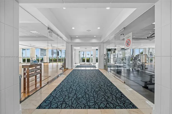 $2,295,000 | 16500 Collins Avenue, Unit TH8, Sunny Isles Beach, FL 33160