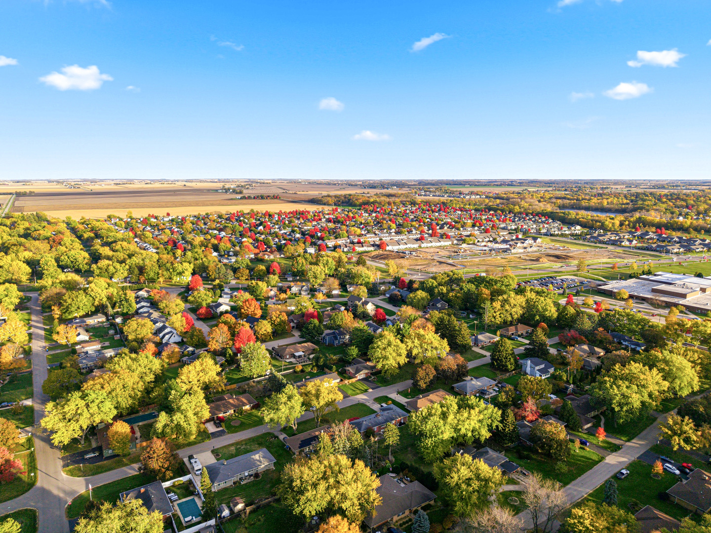 1360 Florence Drive Sycamore, IL 60178 - Photo 12 of 48 a view of an ocean