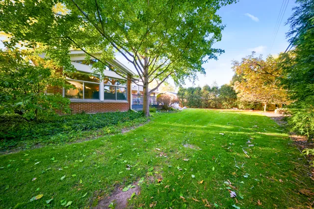 $339,000 | 1360 Florence Drive, Sycamore, IL 60178