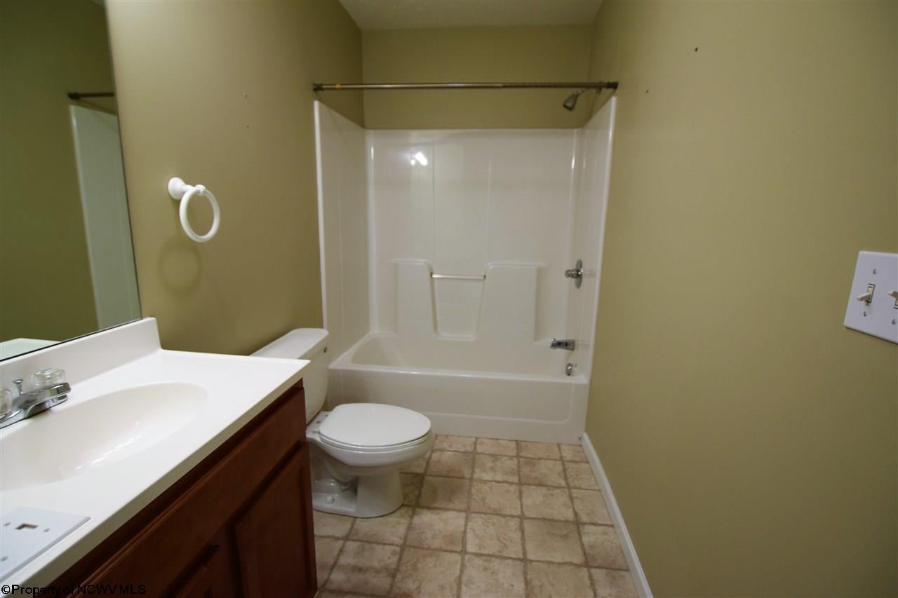 26 Kylie Street Reedsville, WV 26547 - Photo 8 of 11 Gallery Image 8