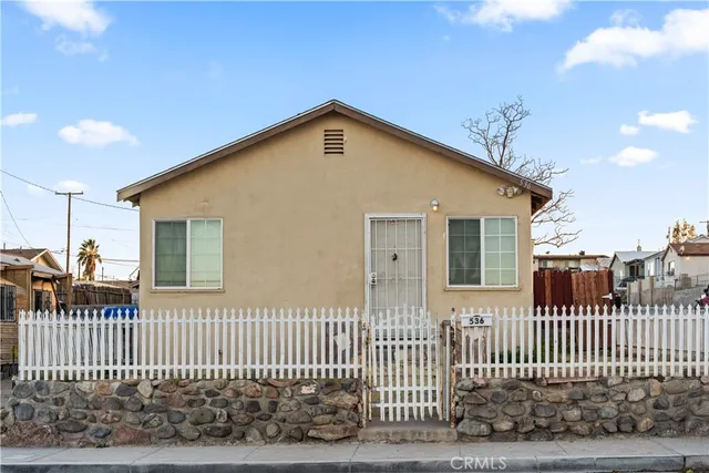 $179,000 | 536 East Fredricks Street, Barstow, CA 92311