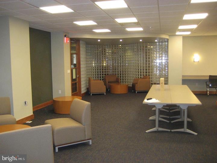 2601 Pennsylvania Avenue, Unit 101 Philadelphia, PA 19130 - Photo 5 of 8