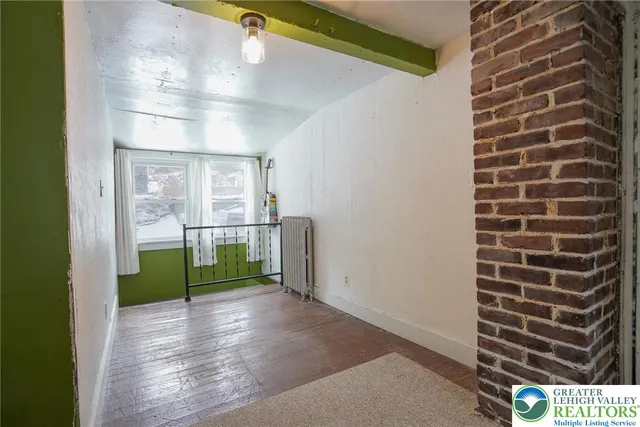 $119,900 | 110 Orwigsburg Street, Tamaqua, PA 18252