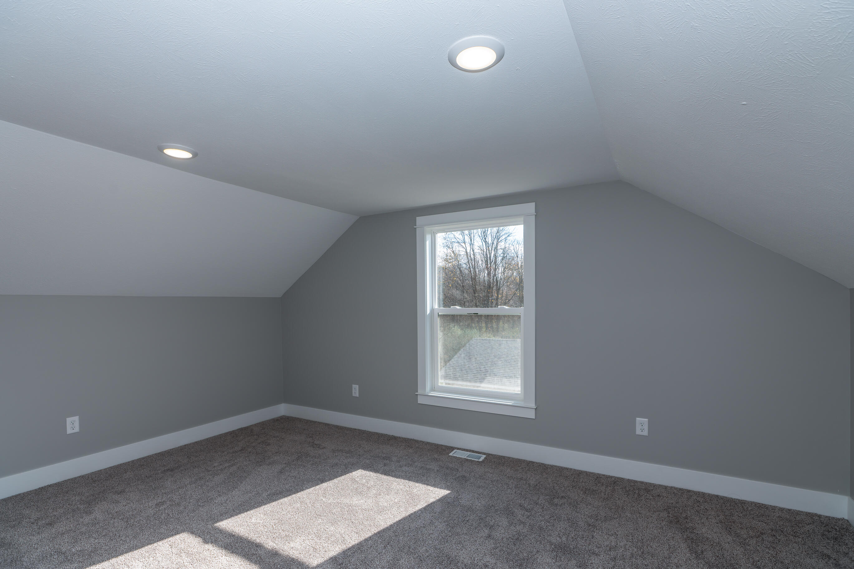 6124 South 124th Avenue Rothbury, MI 49452 - Photo 27 of 37 26