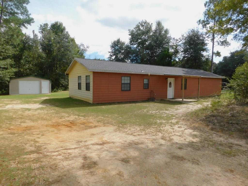117 Draughon Road Gordon, AL 36343 - Photo 1 of 10 Main View