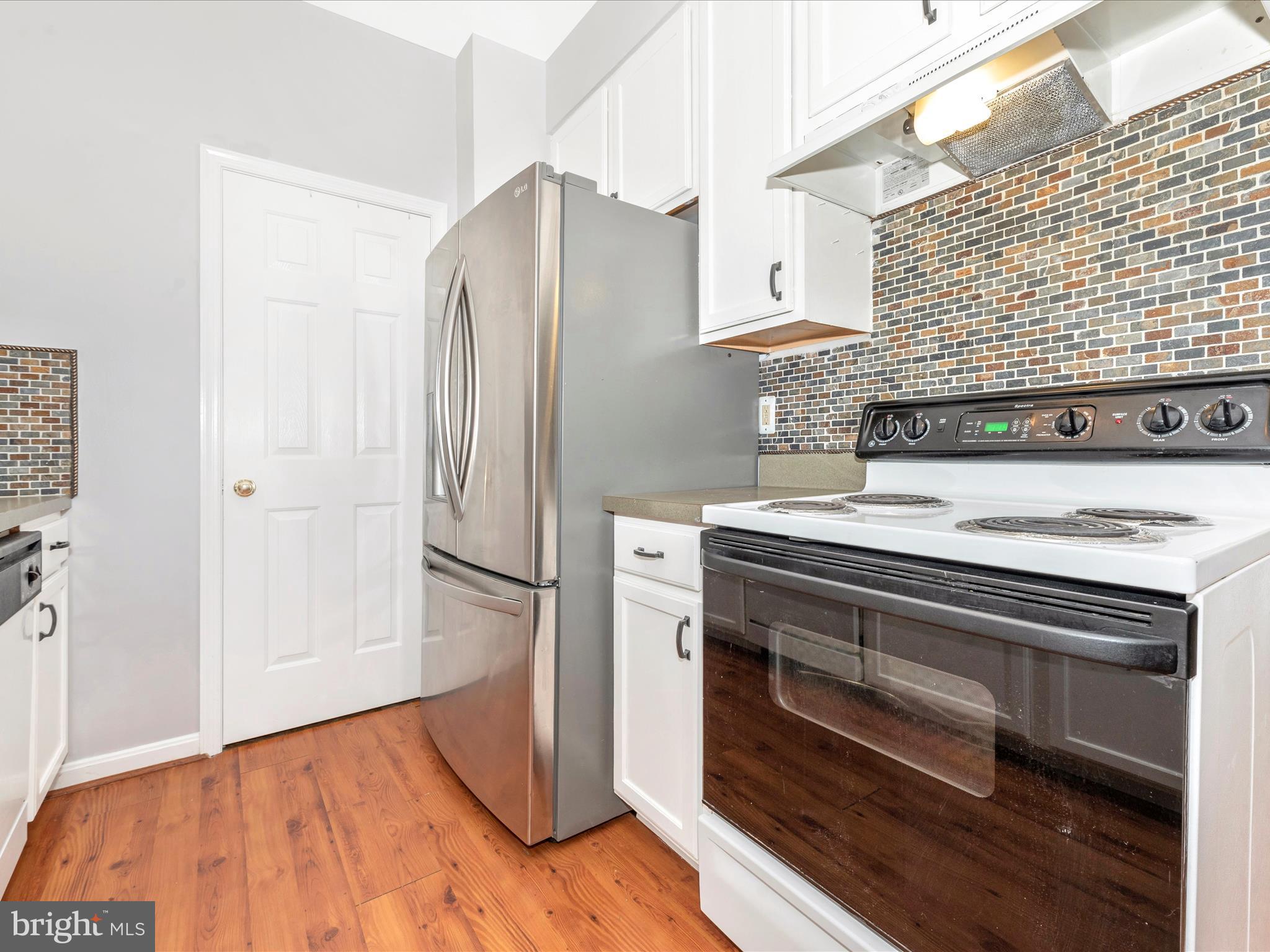 1405 Jay Road, Unit 16 Eldersburg, MD 21784 - Photo 12 of 27 Kitchen