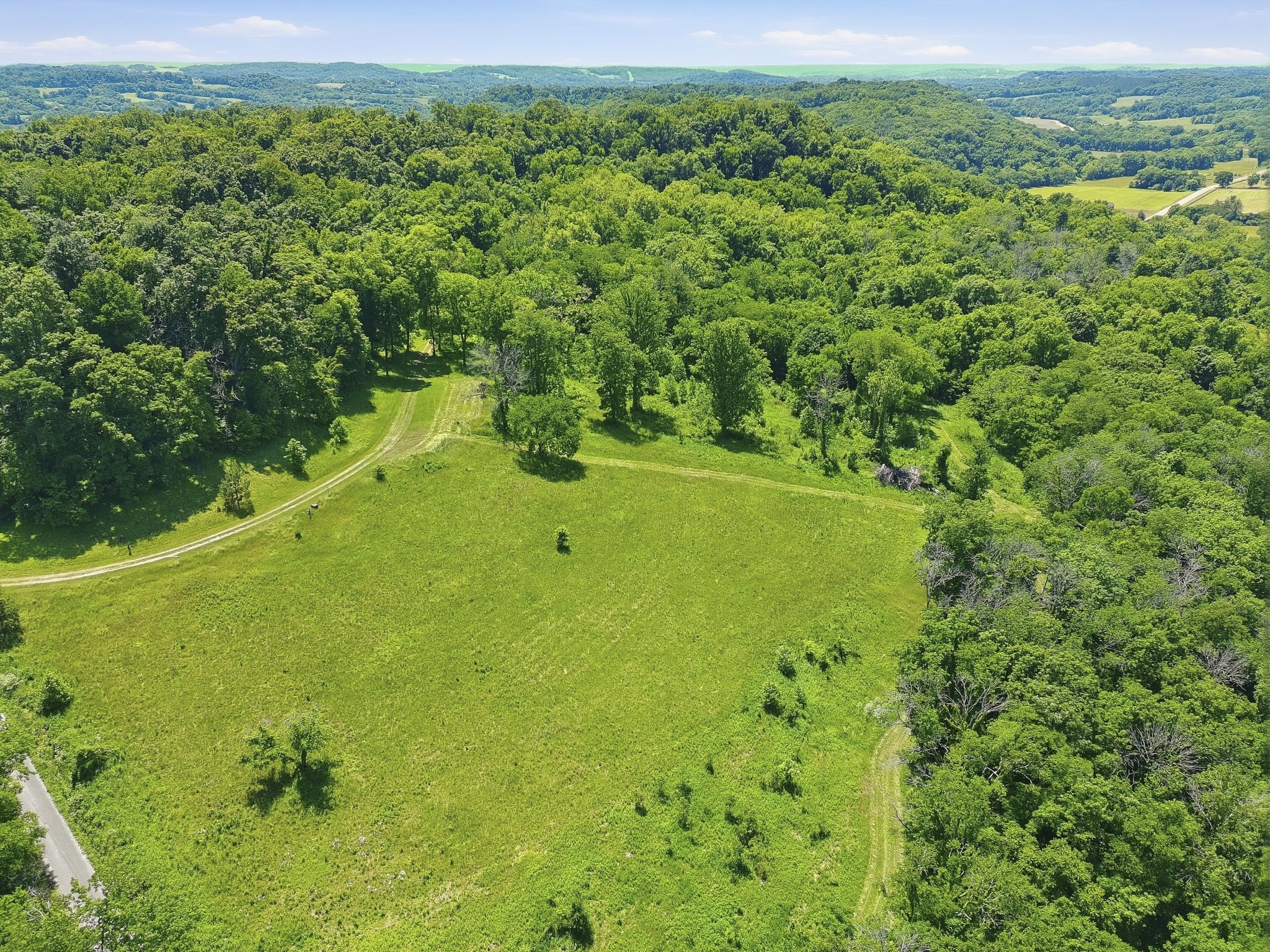 2677 Pigg Schoolhouse Road Santa Fe, TN 38482 - Photo 28 of 35 a view of a big yard with lots of green space and mountain view