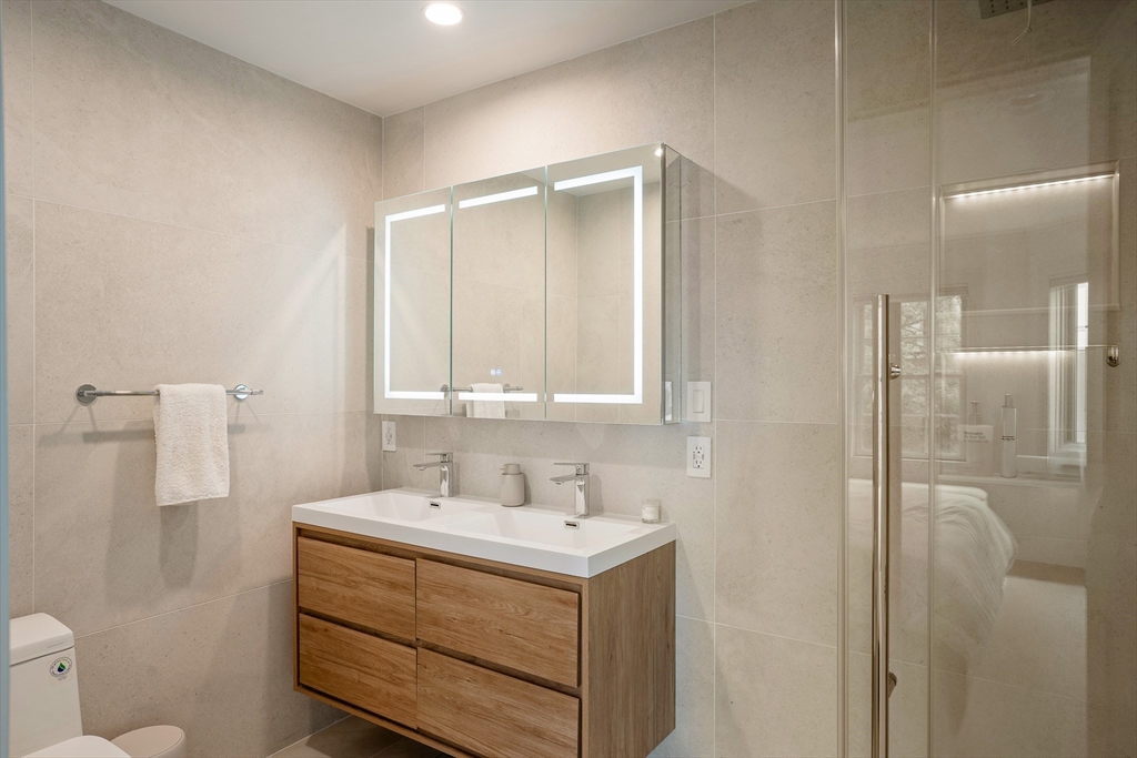 39 Cottage Street, Unit 2 Boston, MA 02128 - Photo 20 of 24