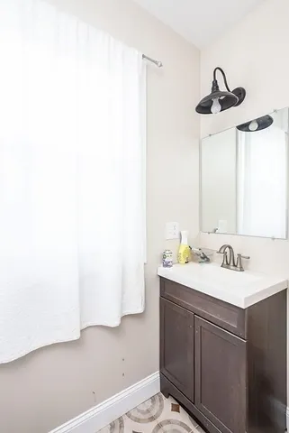 $2,200 | 24 Chaplin Street, Pawtucket, RI 02861