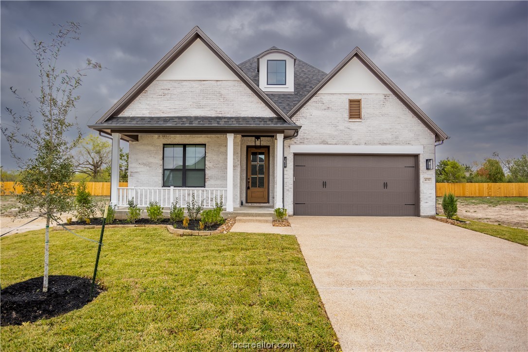 4737 North Stonecrest Ct