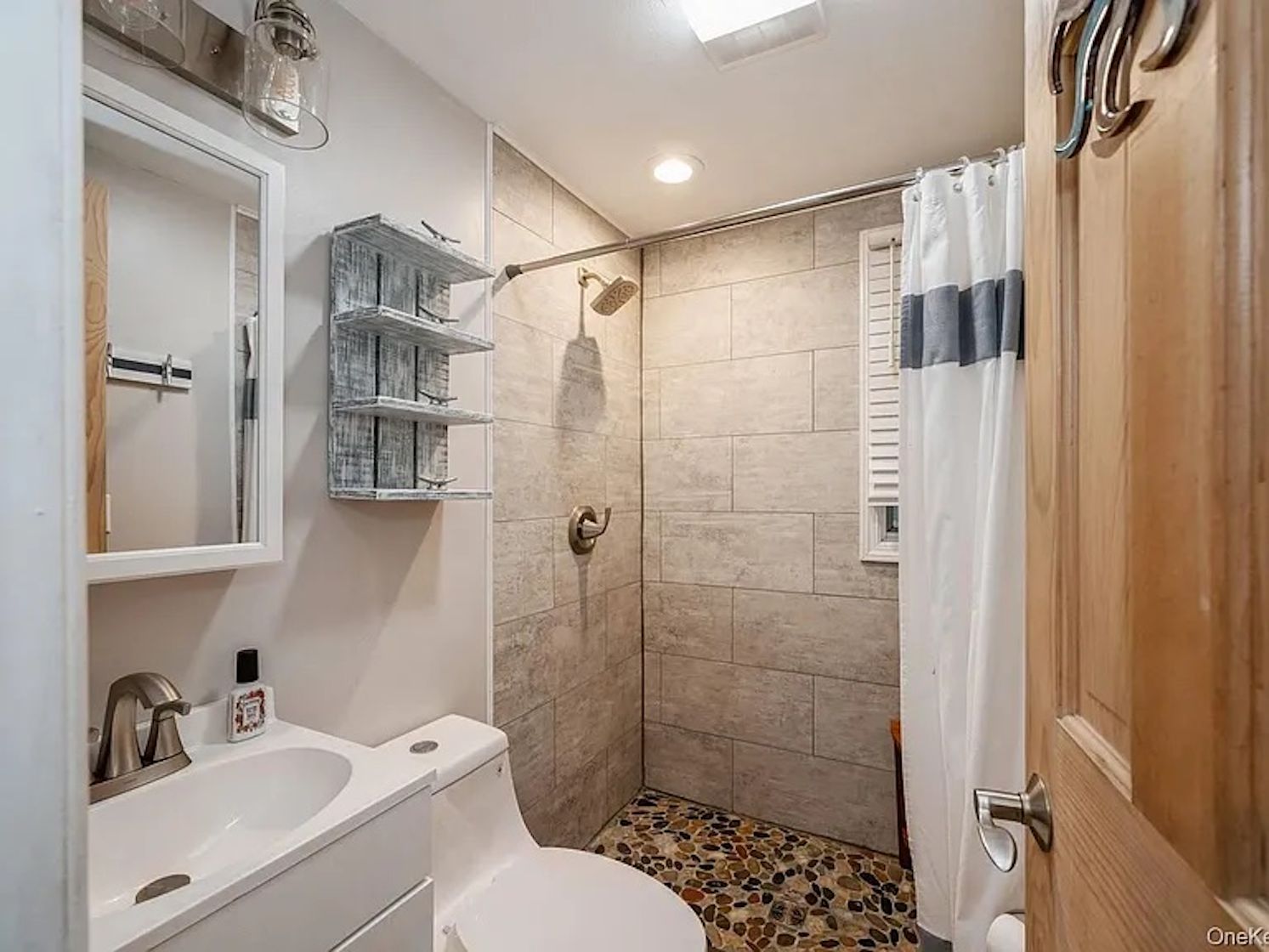 14 East Landing Road Hampton Bays, NY 11946 - Photo 17 of 17