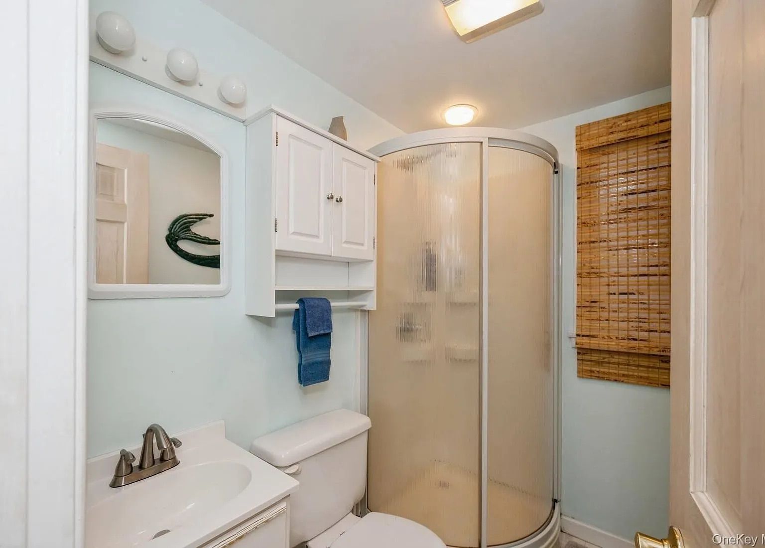 14 East Landing Road Hampton Bays, NY 11946 - Photo 10 of 17