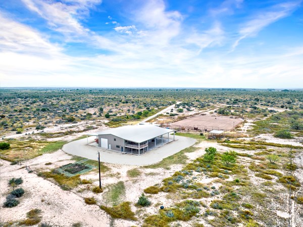 16033 Door Key Road San Angelo, TX 76904 - Photo 16 of 100