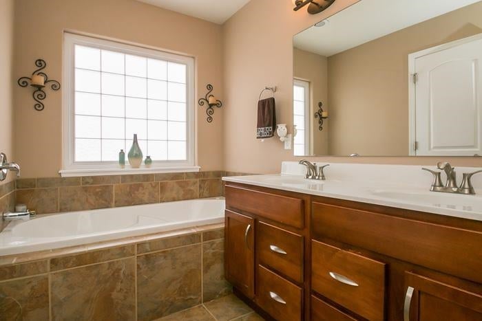 10 Lily Pond Road North Liberty, IA 52317 - Photo 16 of 24 Gallery Image 16