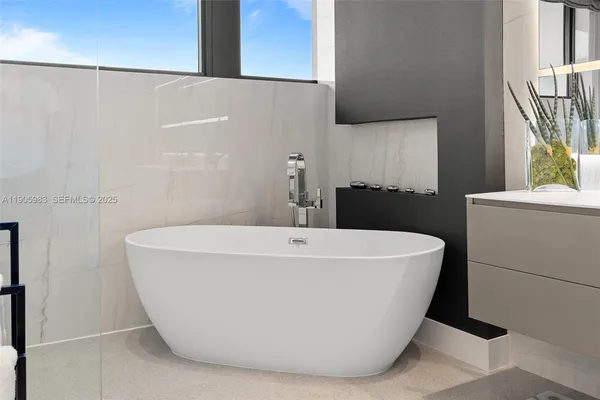 $55,000 | Nautilus, Miami Beach, FL 33140