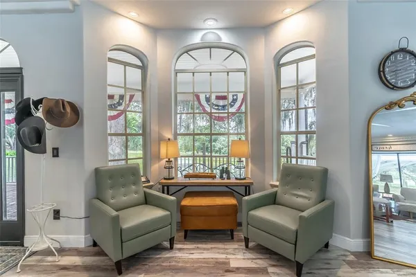 $750,000 | 23100 Southeast Highway 42, Umatilla, FL 32784