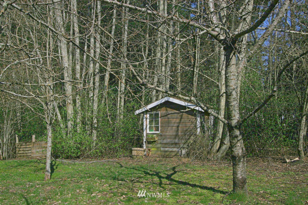 1971 Benson Road Point Roberts, WA 98281 - Photo 14 of 15